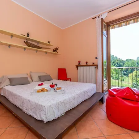 Casa Del Poggio Classic Asti